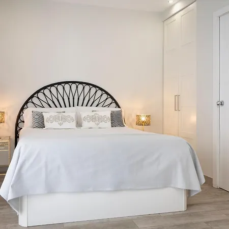 Alohamundi Cespedes Apartment Seville Exterior photo
